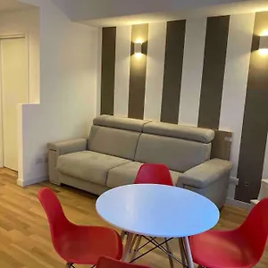 Bilocale Zona Bocconi-navigli Casa vacanze